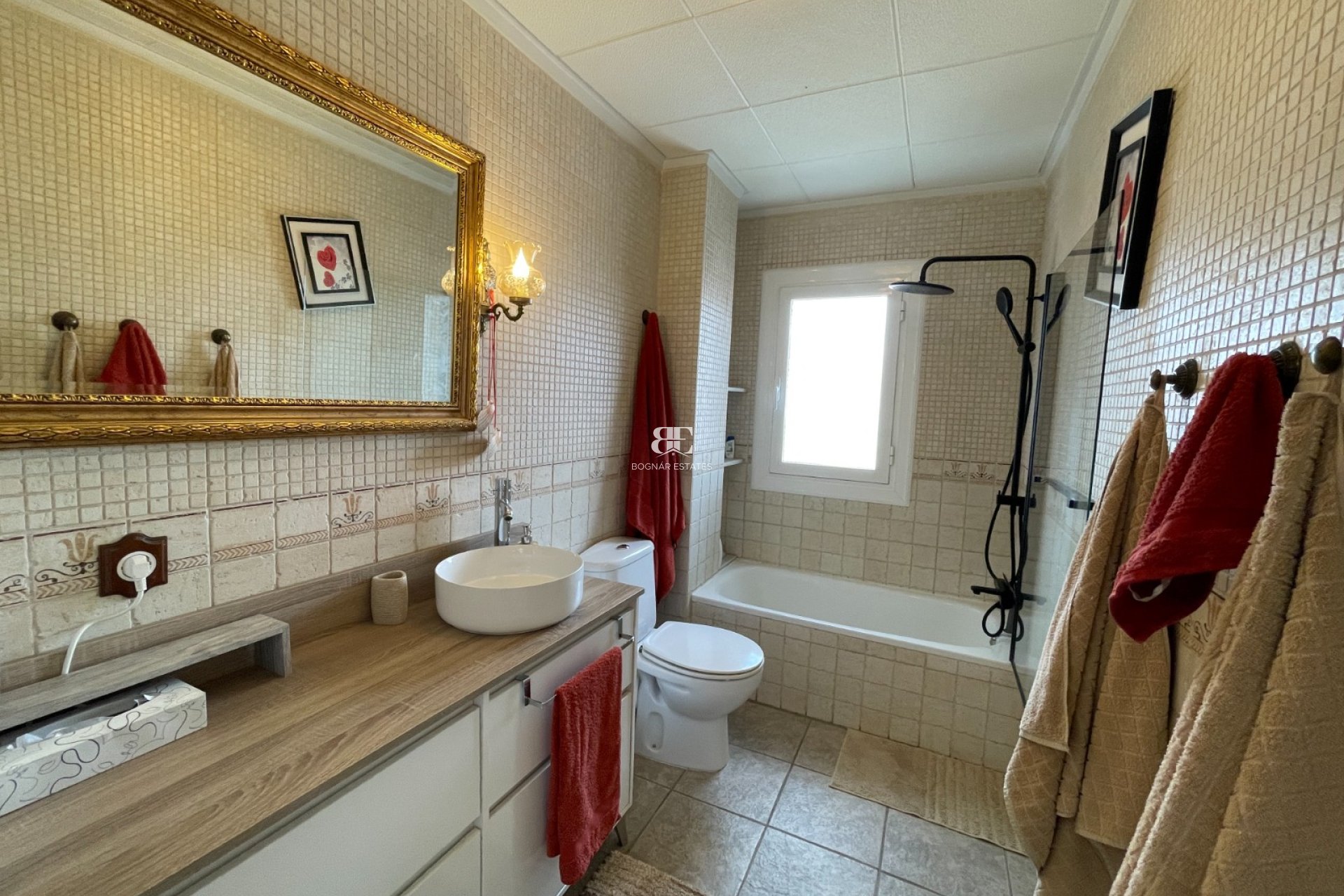 Resale - apartment -
Almoradí - Center