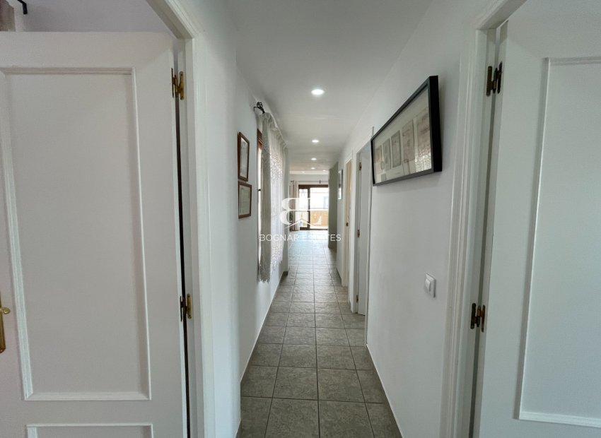 Resale - apartment -
Almoradí - Center