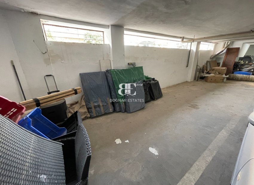 Resale - apartment -
Almoradí - Center