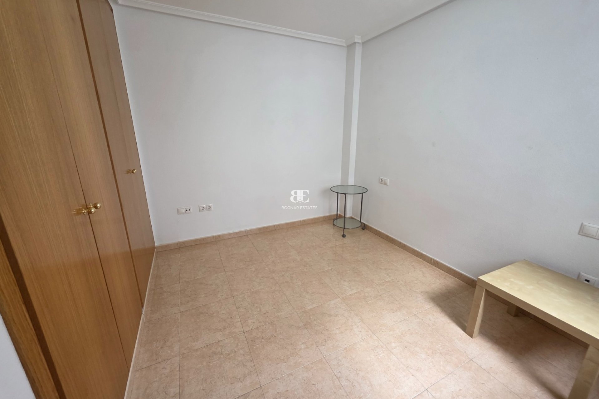 Resale - apartment -
Almoradí - Center