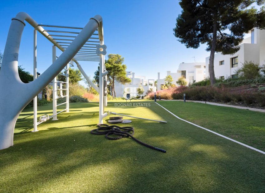 Resale - apartment -
Benahavis - Atalaya Park