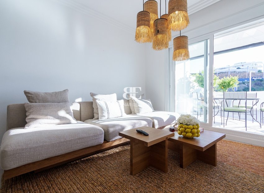 Resale - apartment -
Benahavis - La Quinta