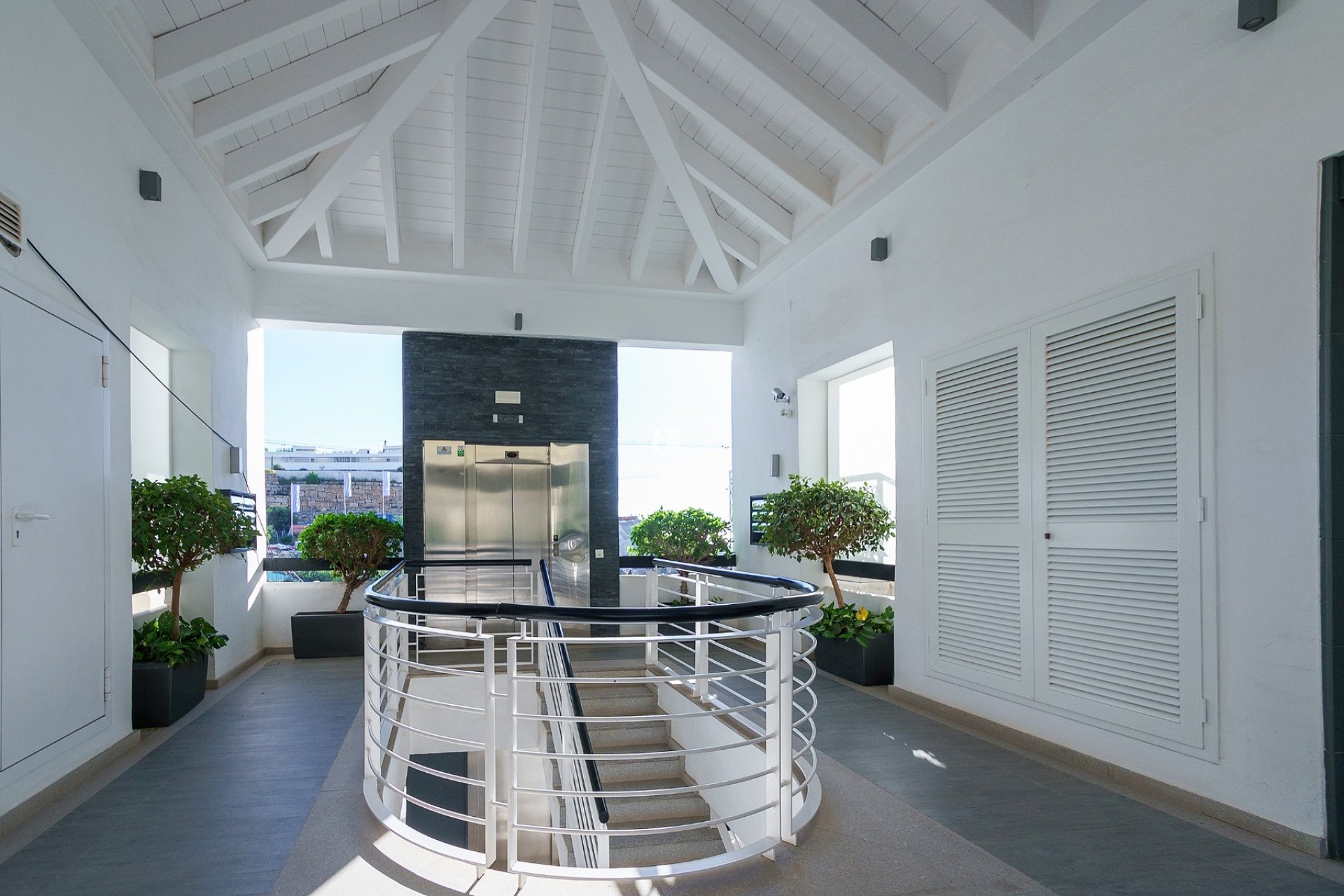 Resale - apartment -
Benahavis - La Quinta