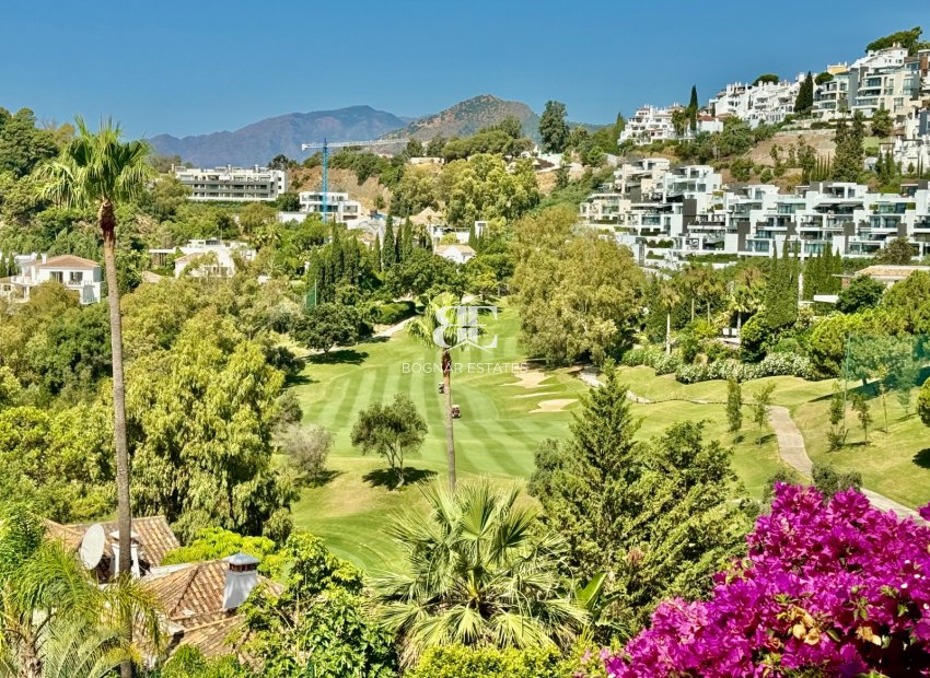 Resale - apartment -
Benahavis - La Quinta