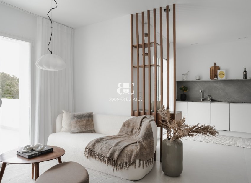 Resale - apartment -
Benahavis - La Quinta