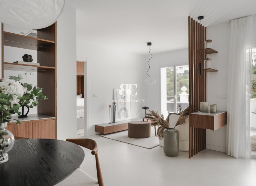 Resale - apartment -
Benahavis - La Quinta
