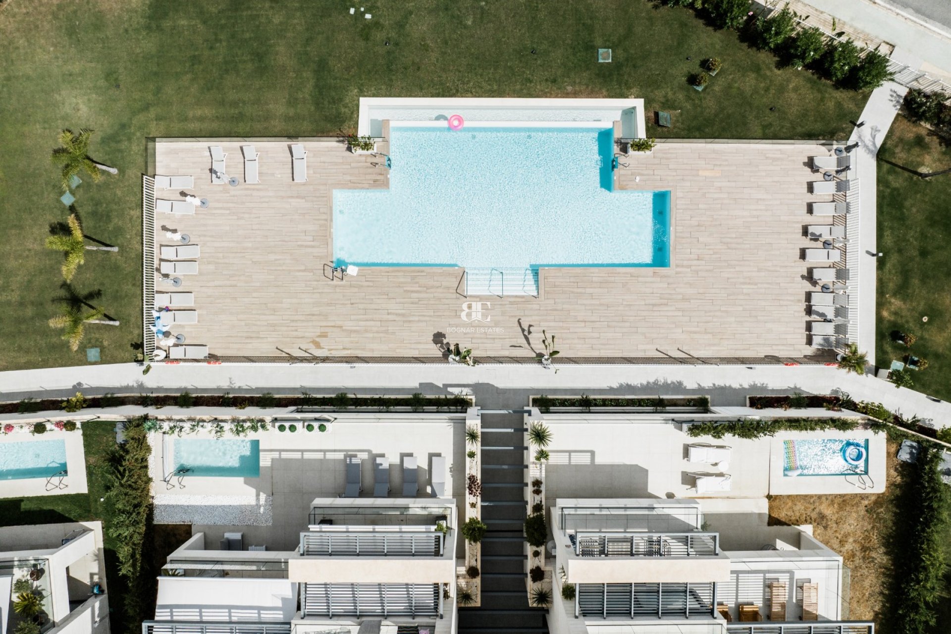 Resale - apartment -
Benahavis - La Quinta