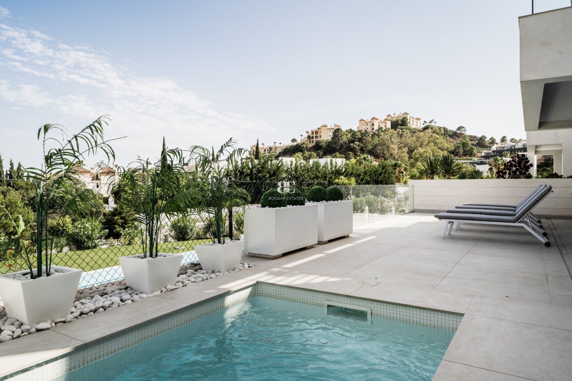 Resale - apartment -
Benahavis - La Quinta