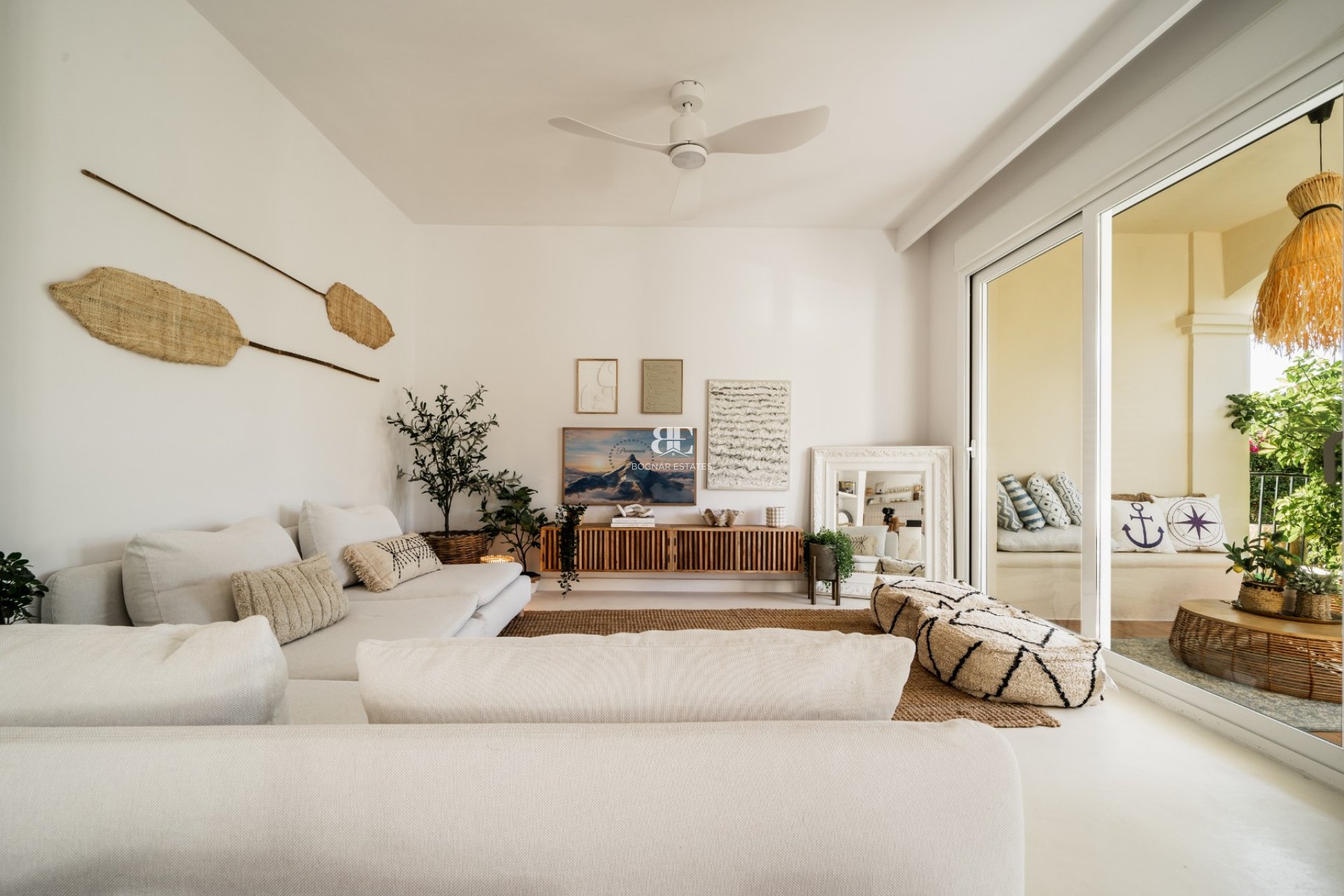 Resale - apartment -
Benahavis - La Quinta