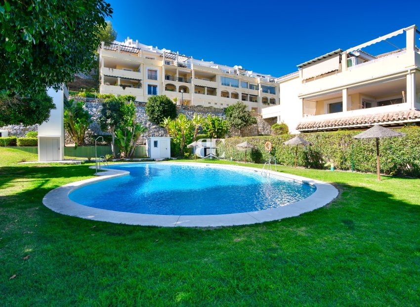 Resale - apartment -
Benahavis - La Quinta