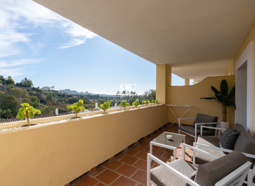 Resale - apartment -
Benahavis - La Quinta