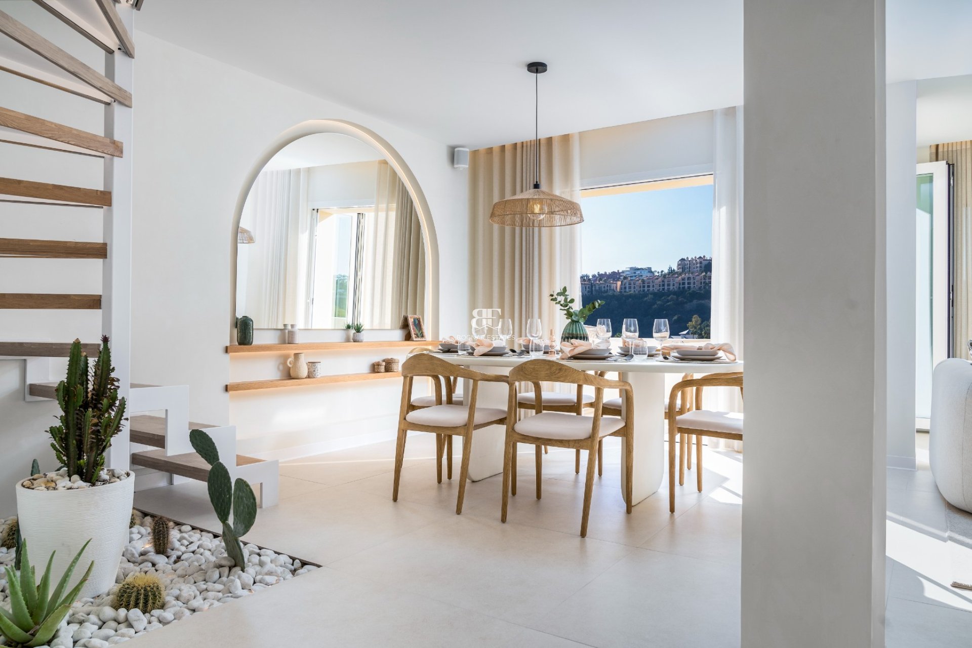 Resale - apartment -
Benahavis - La Quinta