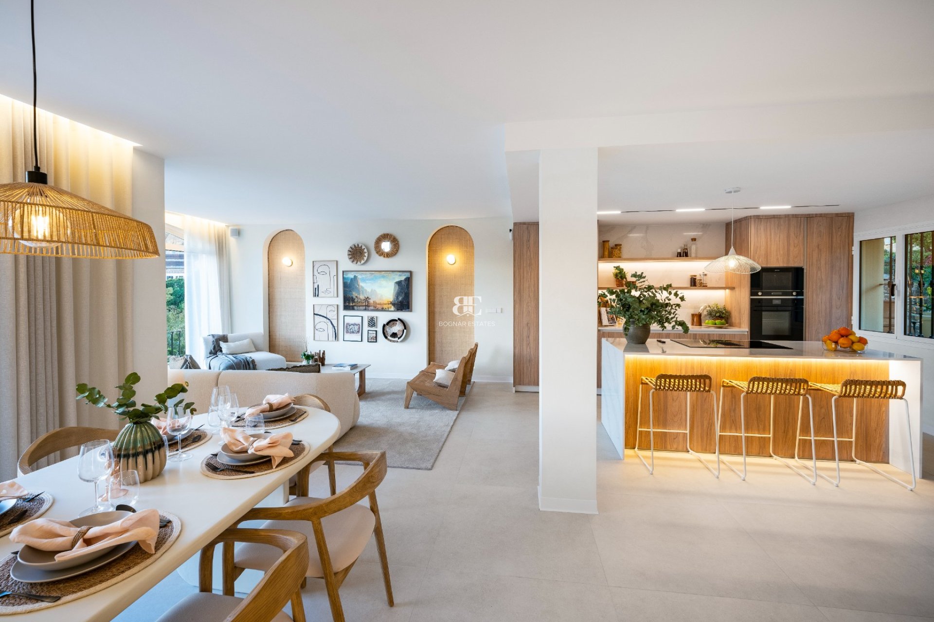 Resale - apartment -
Benahavis - La Quinta