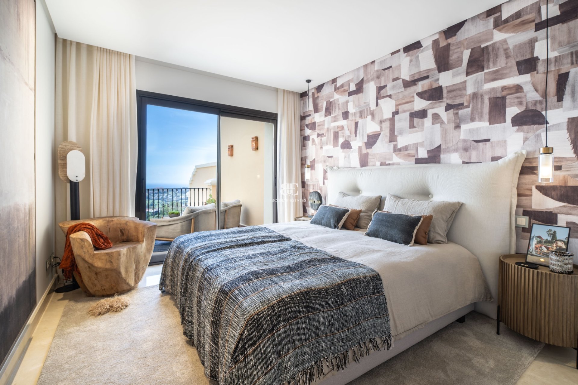 Resale - apartment -
Benahavis - La Quinta