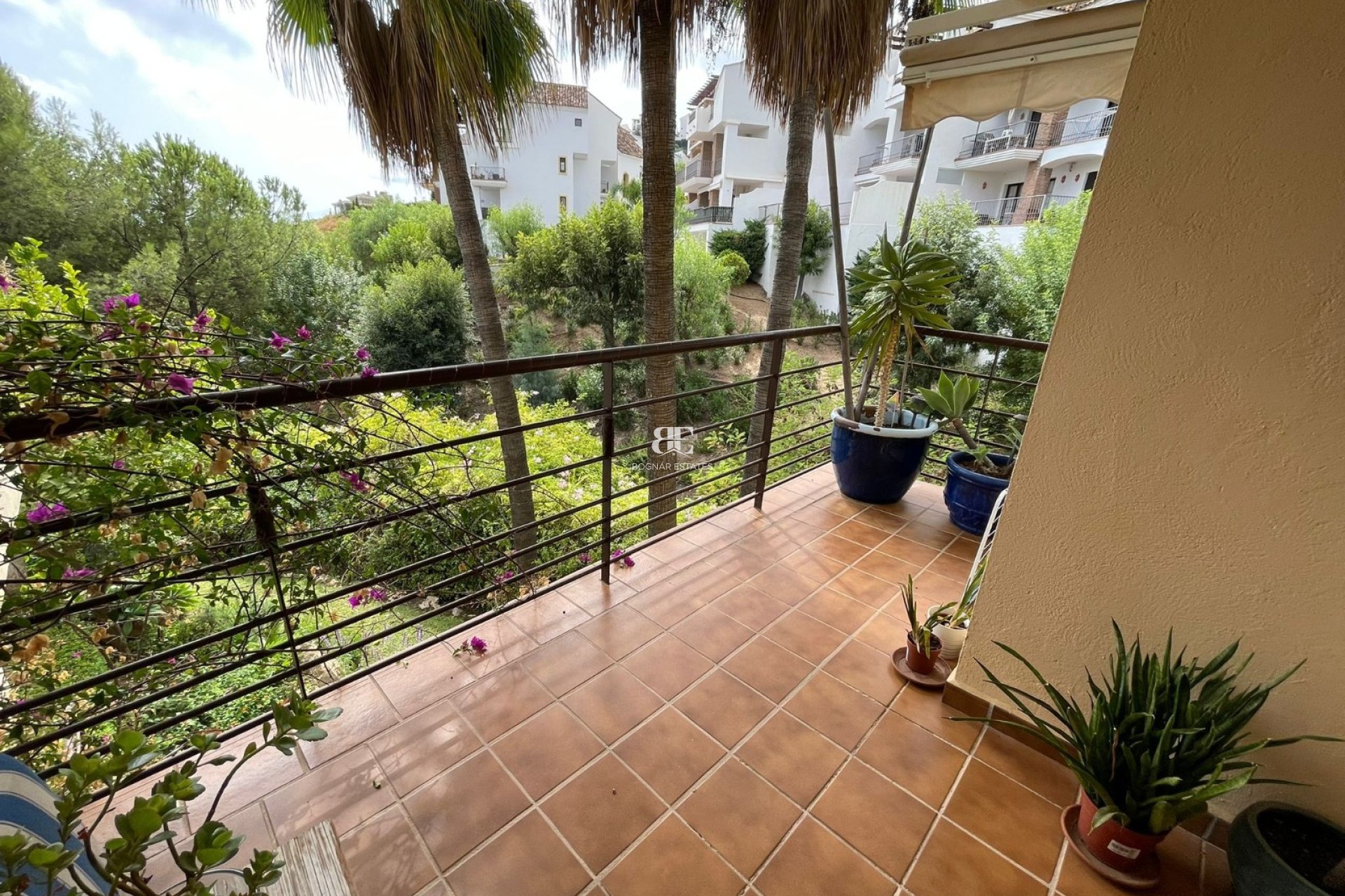 Resale - apartment -
Benahavis - Los Arqueros