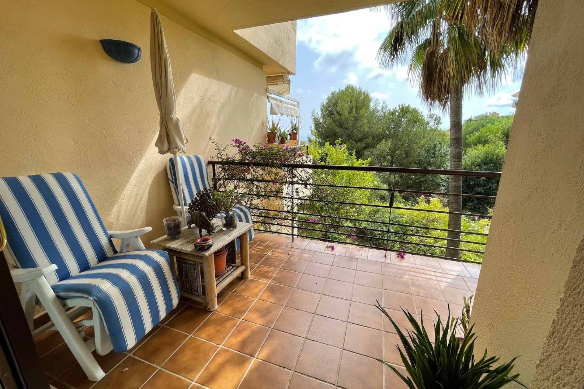 Resale - apartment -
Benahavis - Los Arqueros