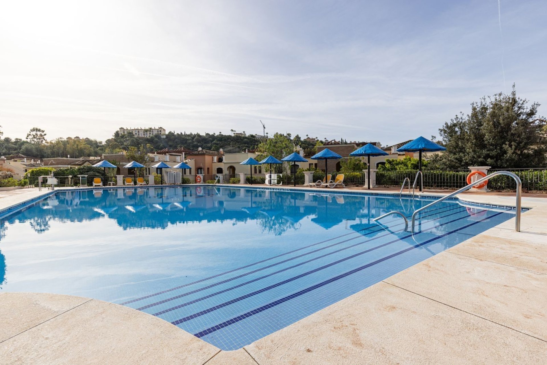 Resale - apartment -
Benahavis - Los Arqueros