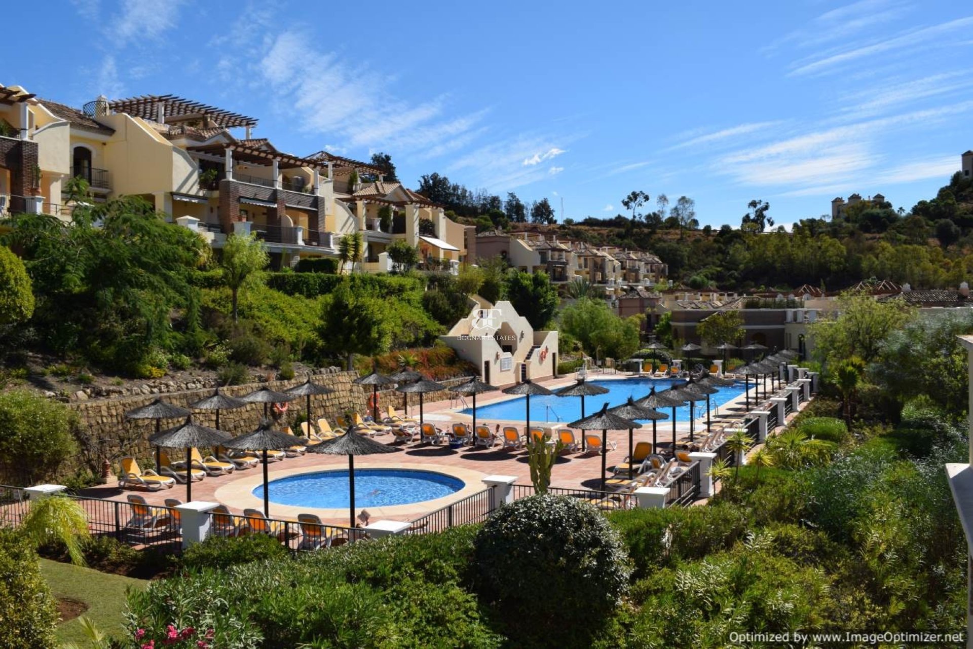 Resale - apartment -
Benahavis - Los Arqueros