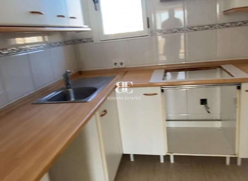 Resale - apartment -
Benidorm - 1ª Linea De Playa