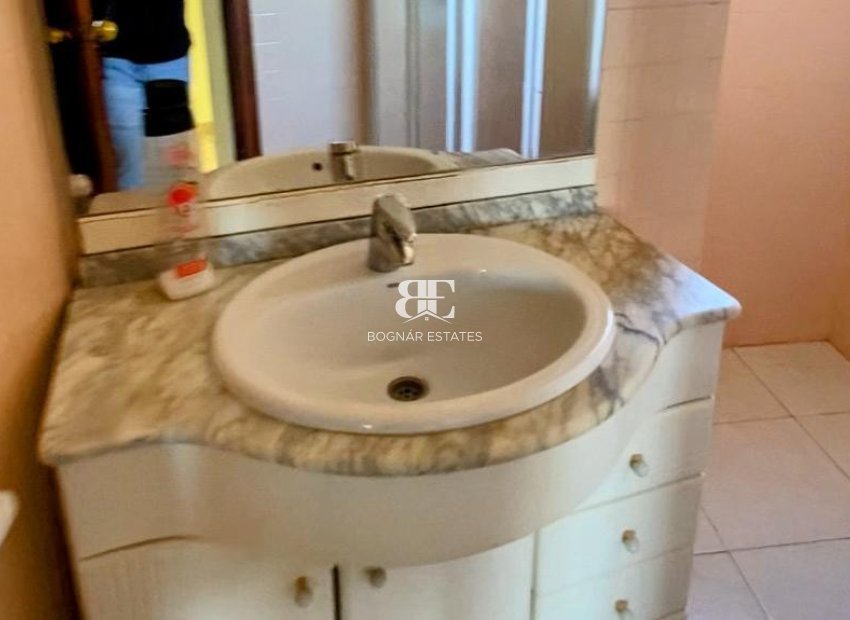 Resale - apartment -
Benidorm - 1ª Linea De Playa