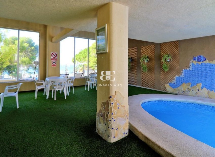 Resale - apartment -
Benidorm - 1ª Linea De Playa