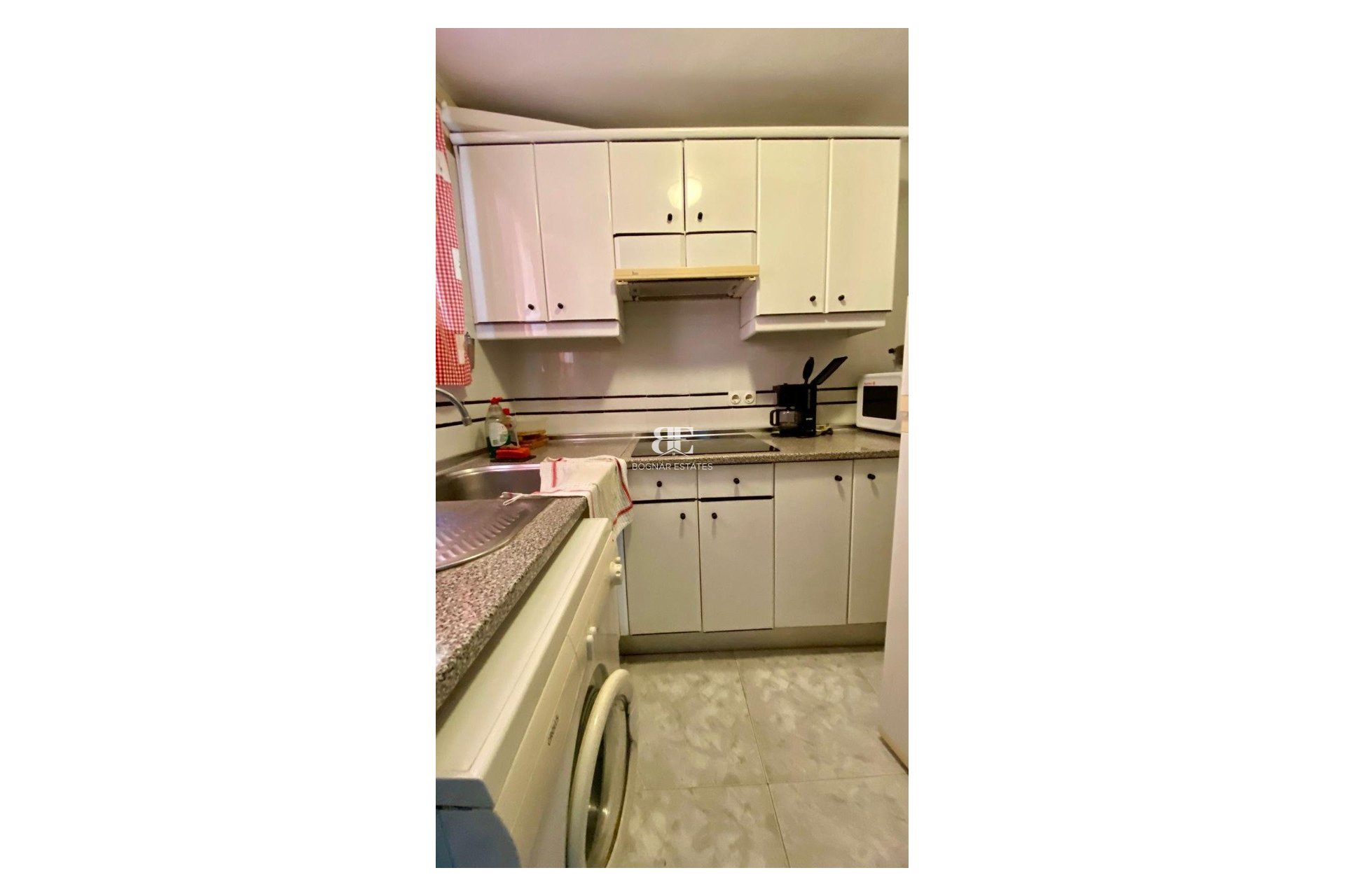 Resale - apartment -
Benidorm - Levante