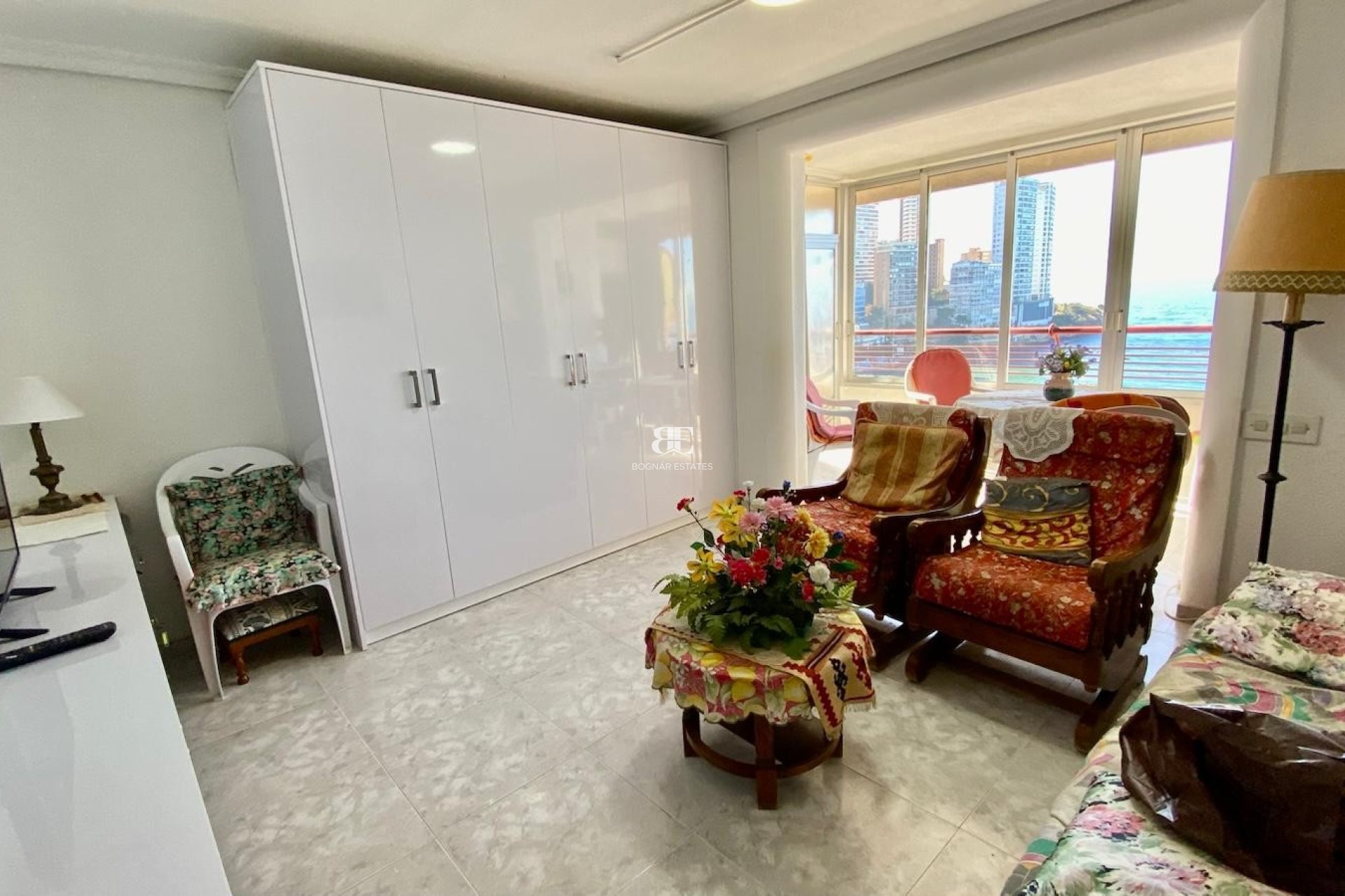 Resale - apartment -
Benidorm - Levante