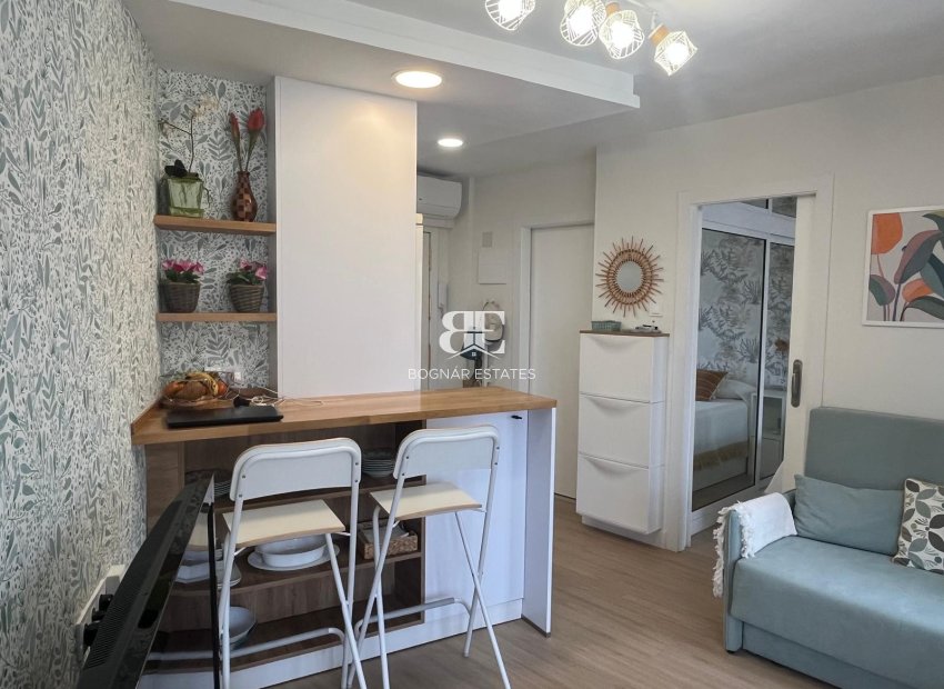 Resale - apartment -
Benidorm - Levante