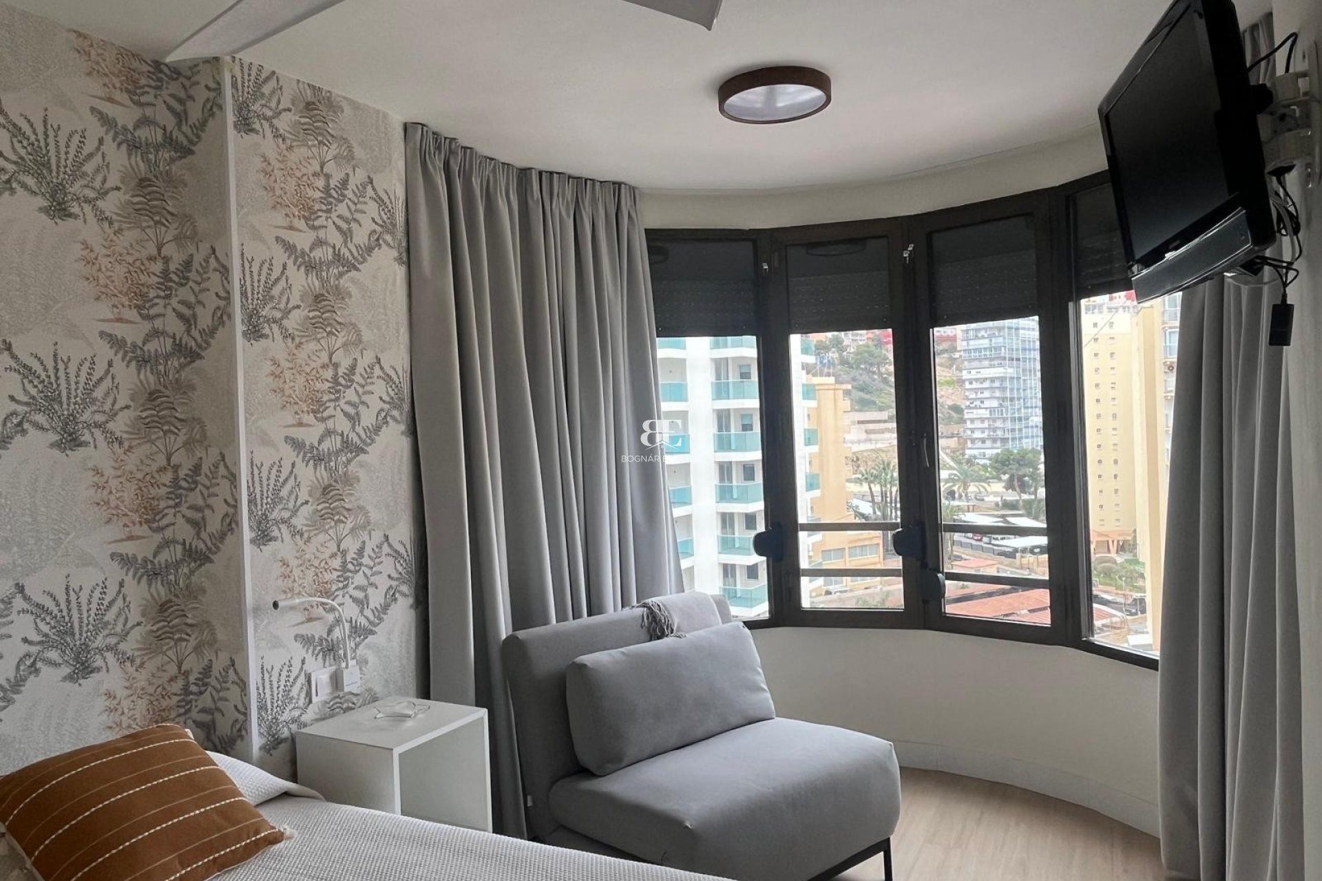 Resale - apartment -
Benidorm - Levante