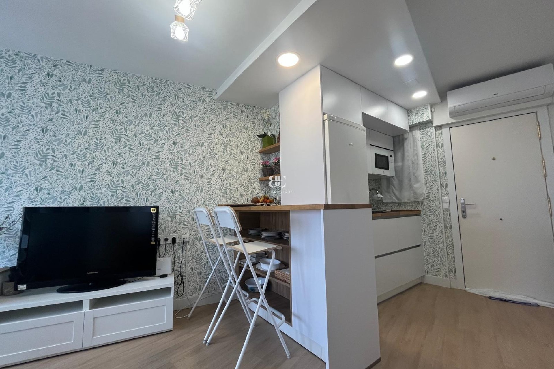 Resale - apartment -
Benidorm - Levante