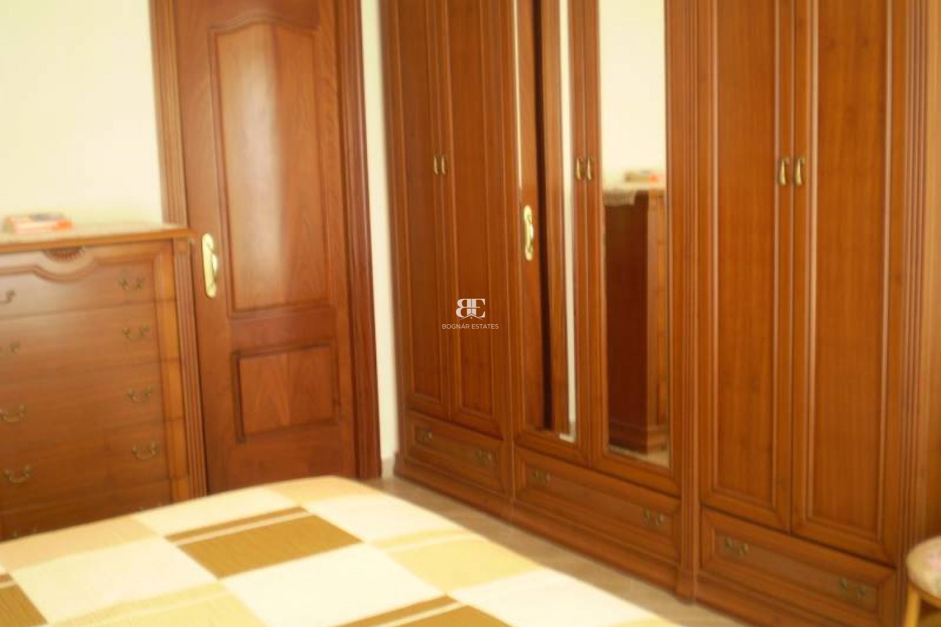 Resale - apartment -
Benidorm - Levante