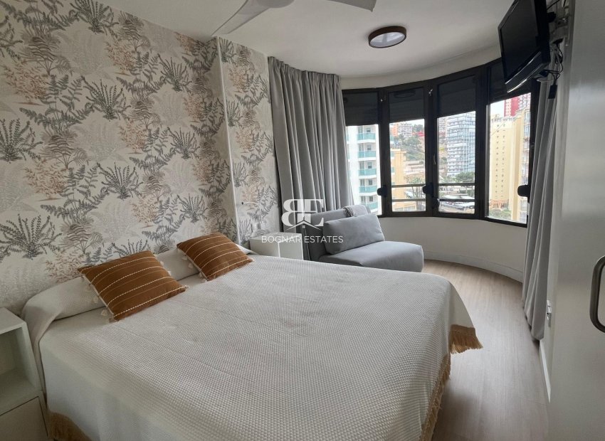 Resale - apartment -
Benidorm - Levante