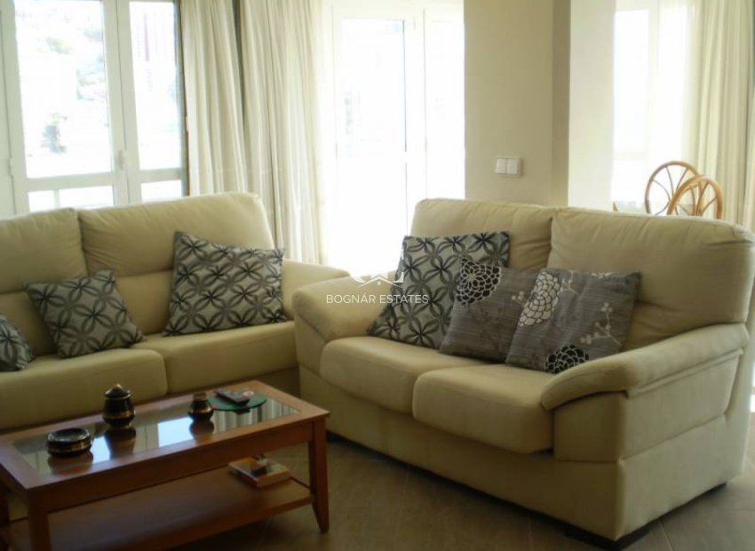 Resale - apartment -
Benidorm - Levante
