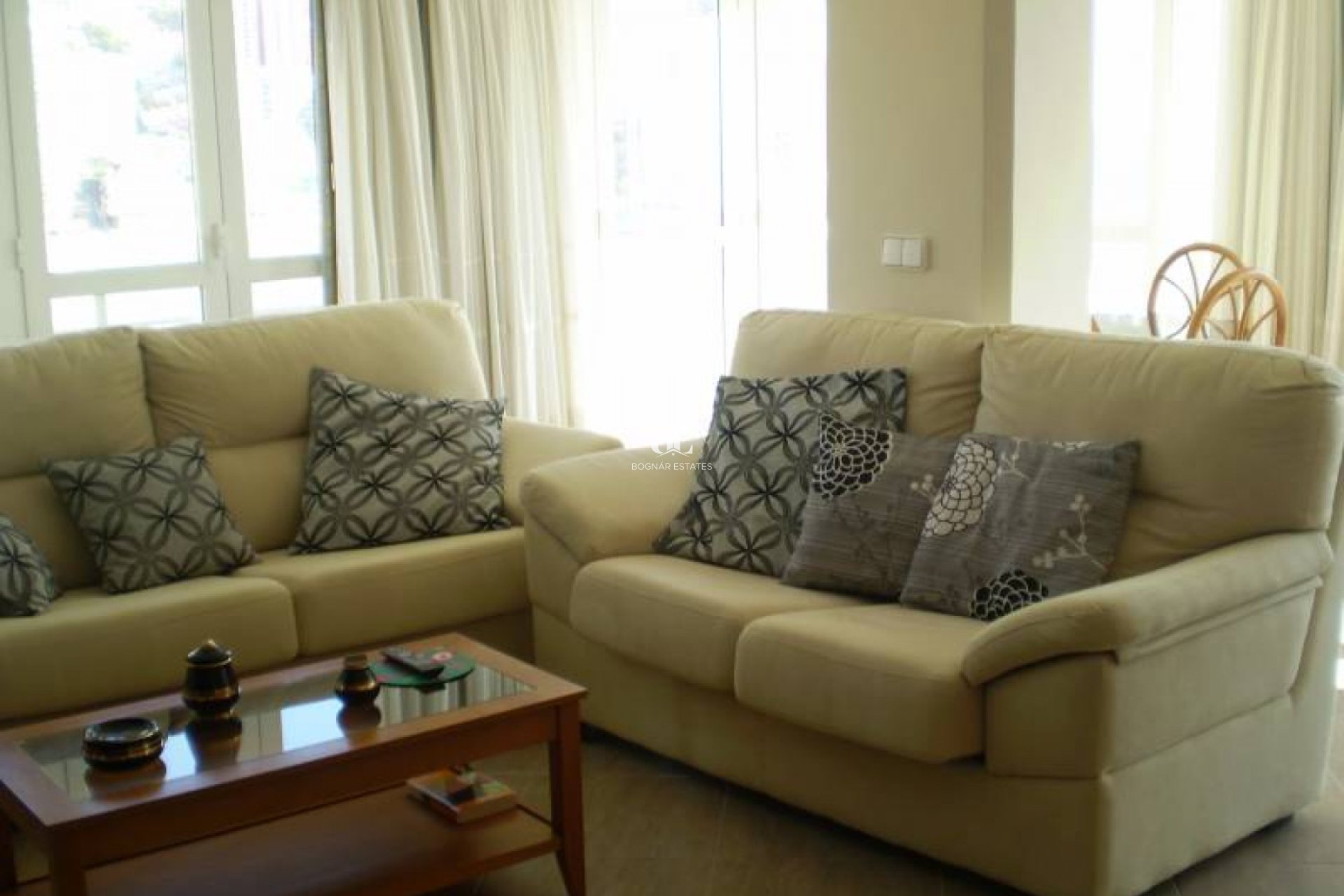 Resale - apartment -
Benidorm - Levante