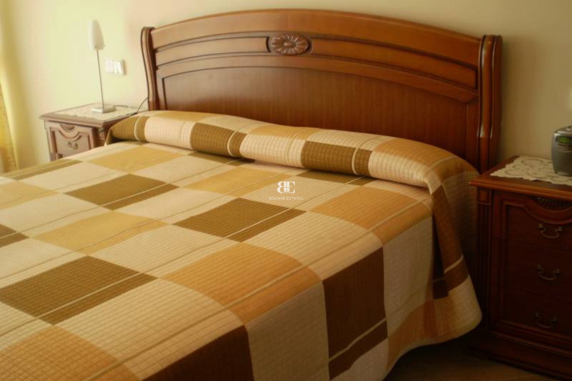 Resale - apartment -
Benidorm - Levante