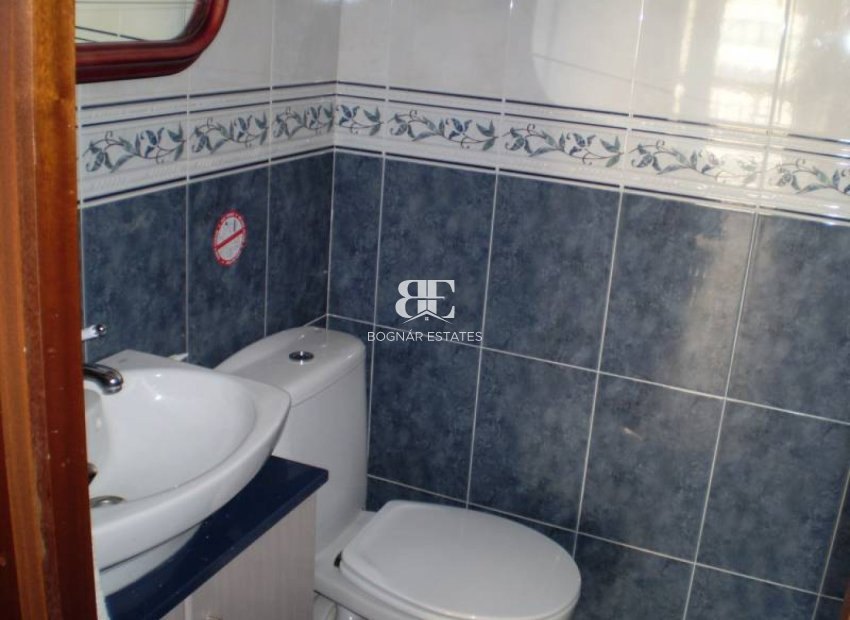 Resale - apartment -
Benidorm - Levante