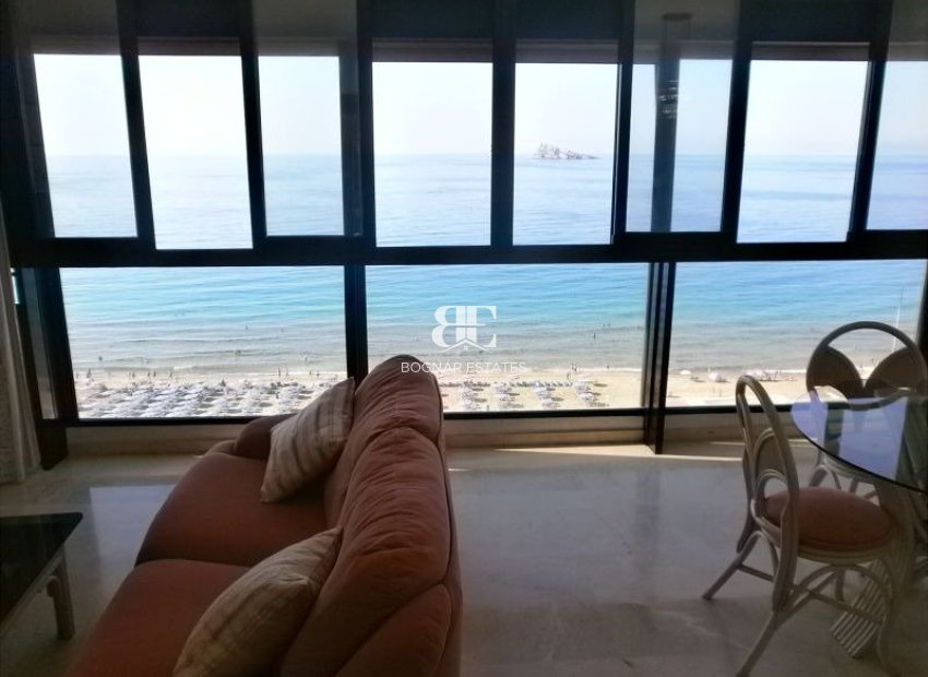 Resale - apartment -
Benidorm - Levante