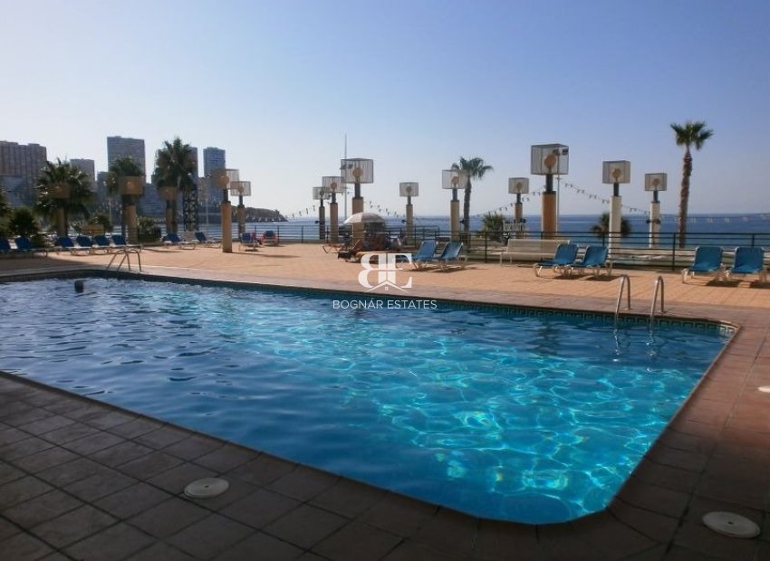 Resale - apartment -
Benidorm - Levante