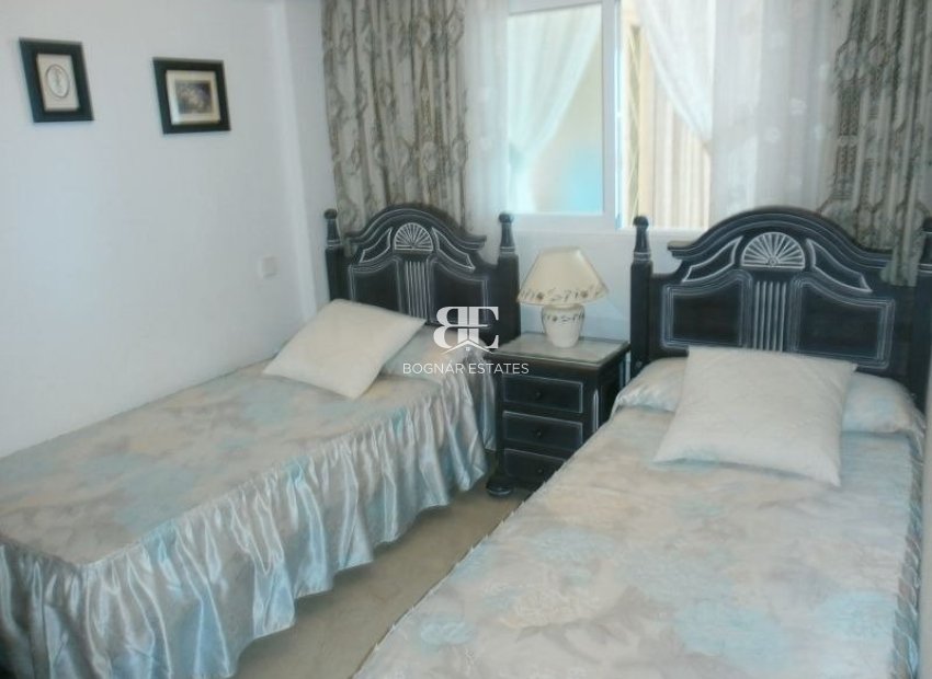 Resale - apartment -
Benidorm - Levante