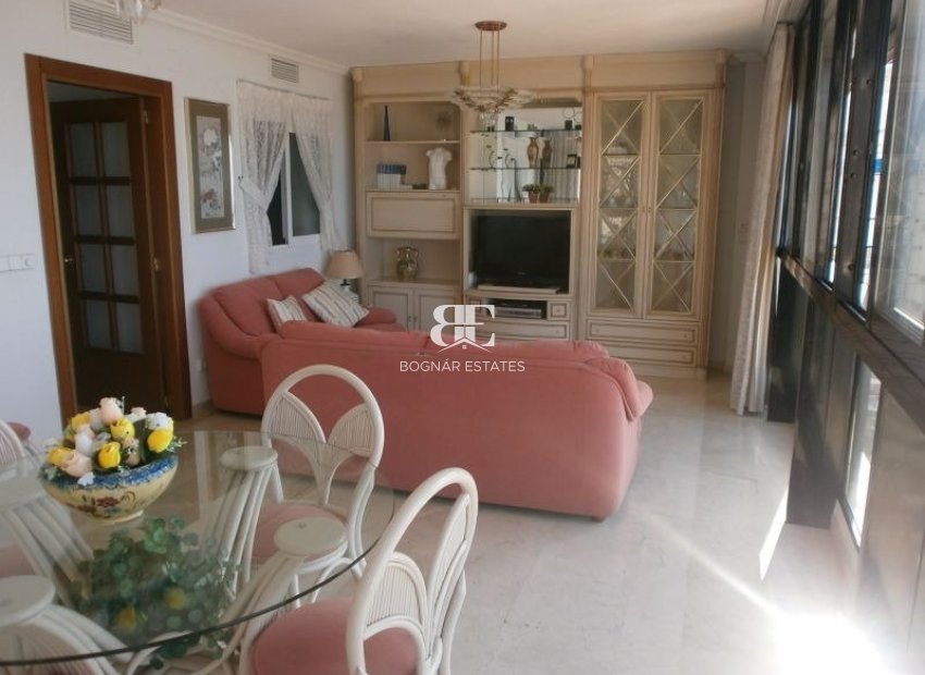 Resale - apartment -
Benidorm - Levante