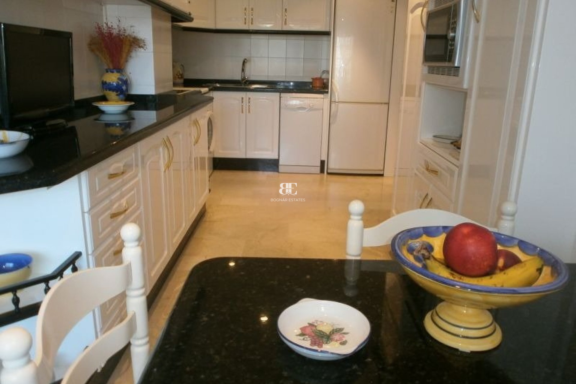 Resale - apartment -
Benidorm - Levante
