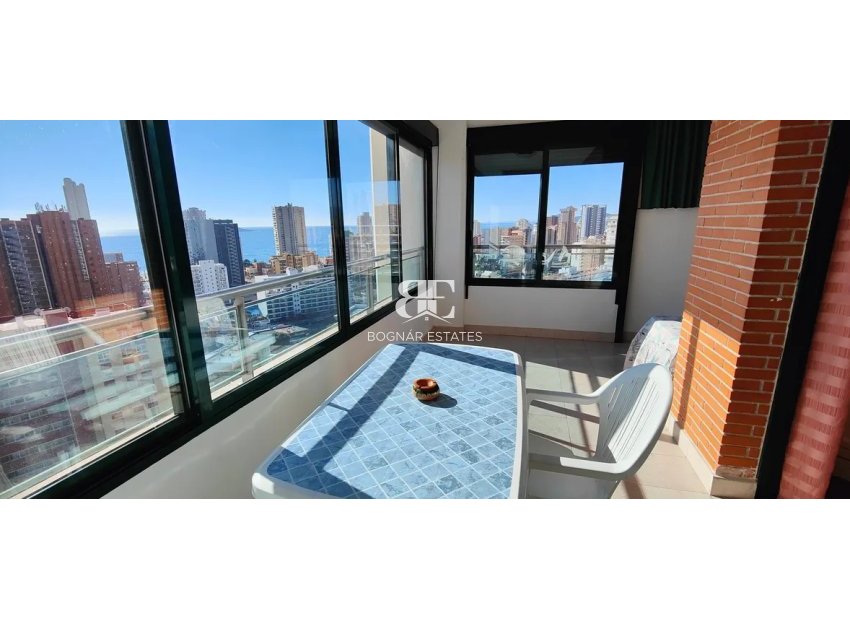 Resale - apartment -
Benidorm - Levante