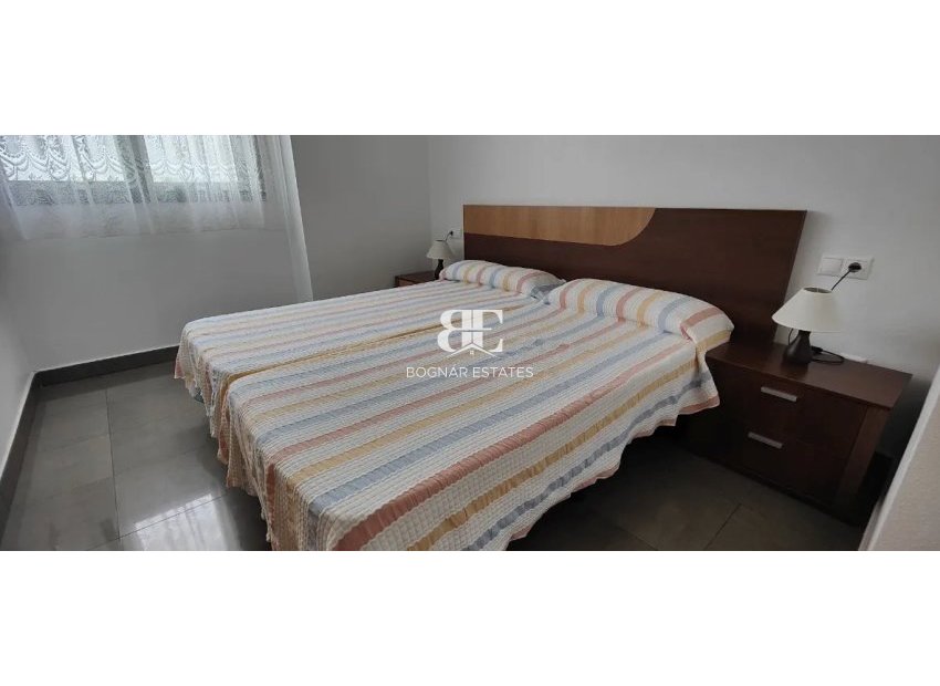 Resale - apartment -
Benidorm - Levante