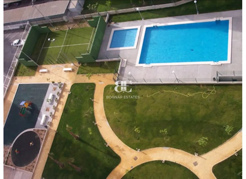 Resale - apartment -
Benidorm - Levante