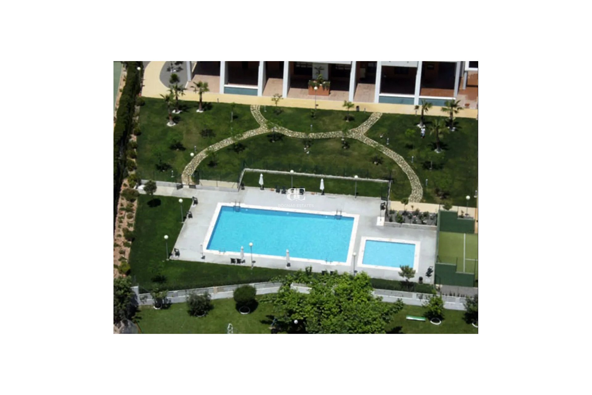 Resale - apartment -
Benidorm - Levante