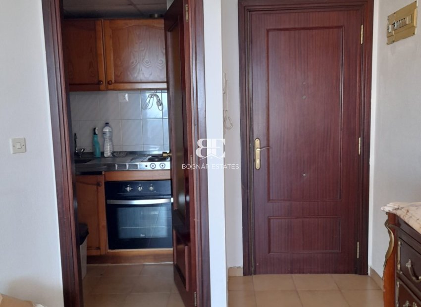 Resale - apartment -
Benidorm - Levante