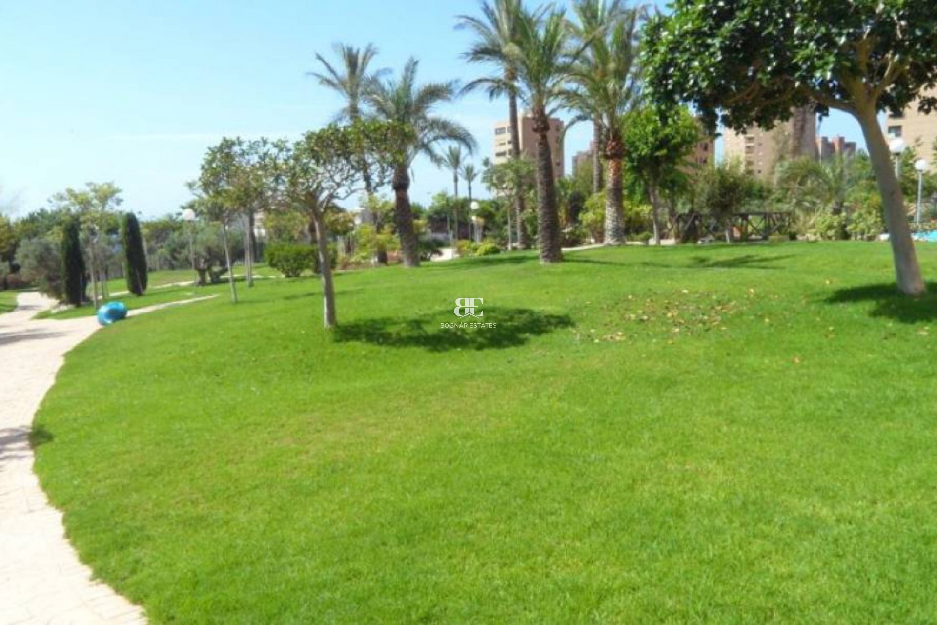 Resale - apartment -
Benidorm - Poniente