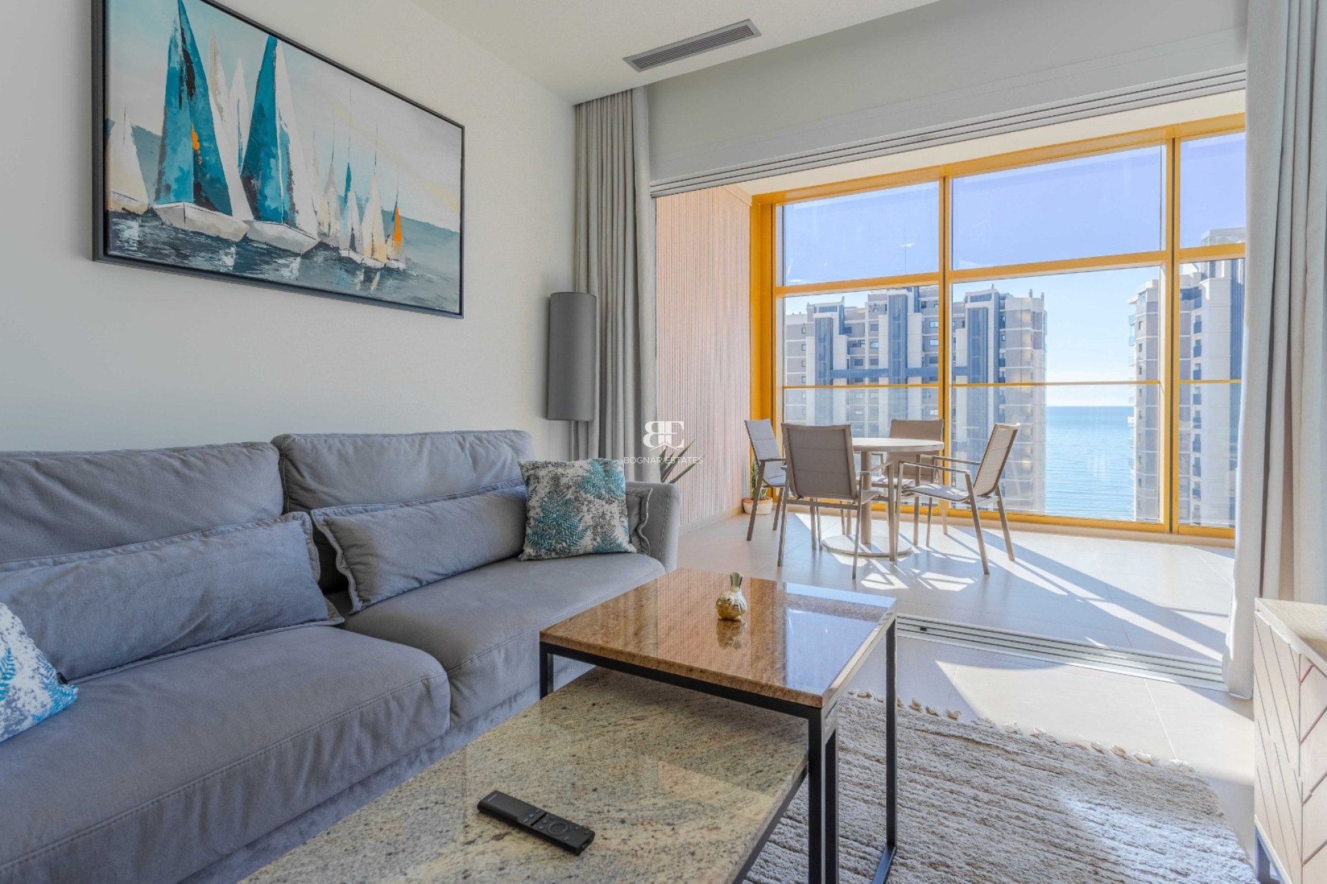 Resale - apartment -
Benidorm - Poniente