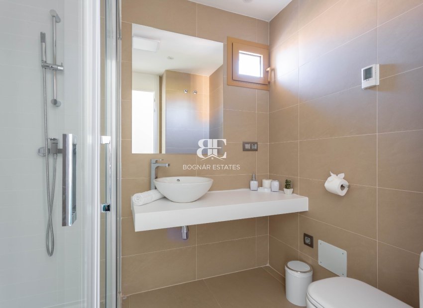 Resale - apartment -
Benidorm - Poniente
