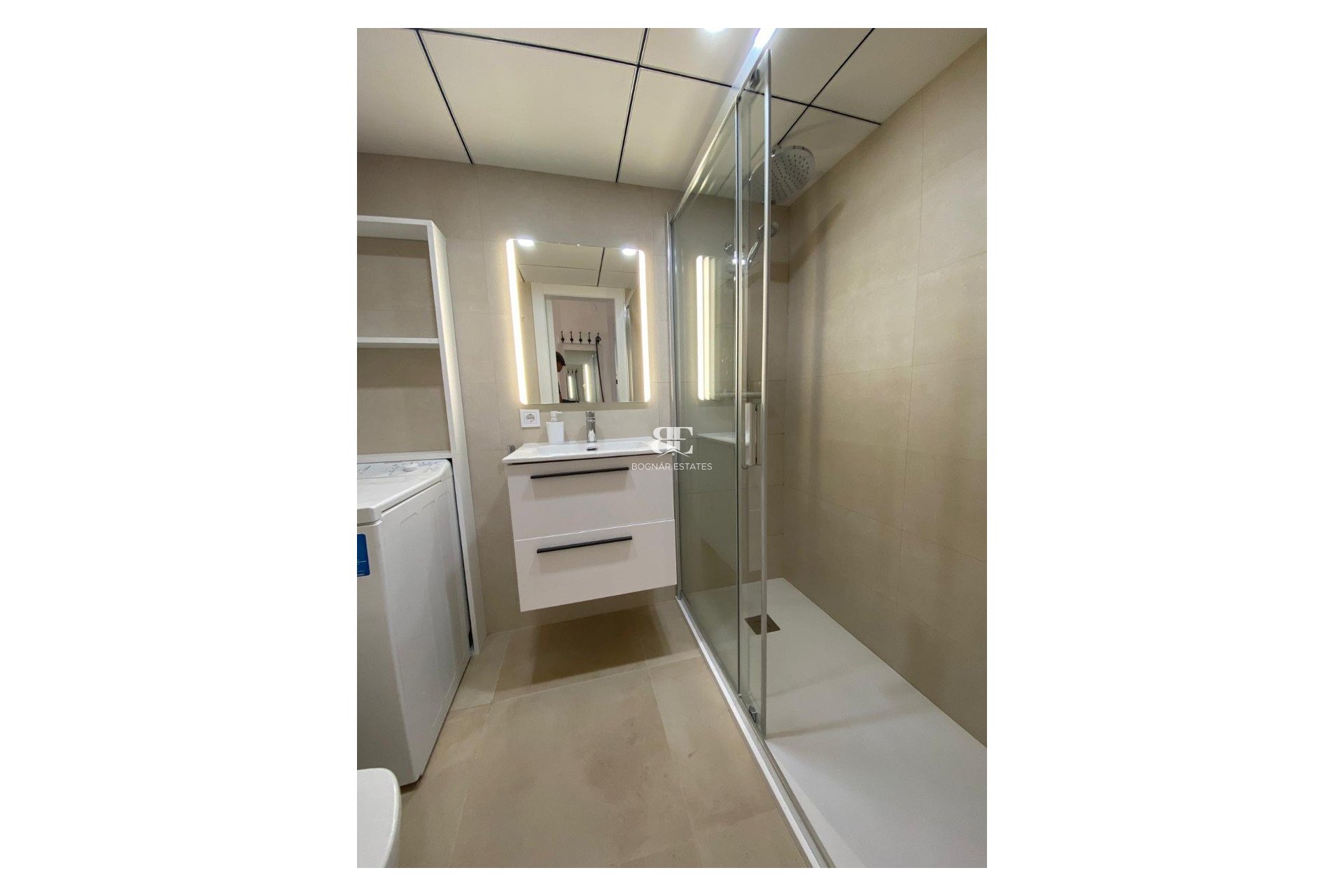 Resale - apartment -
Benidorm - Rincón de Loix